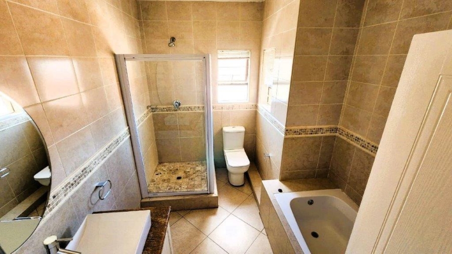 4 Bedroom Property for Sale in Cashan North West